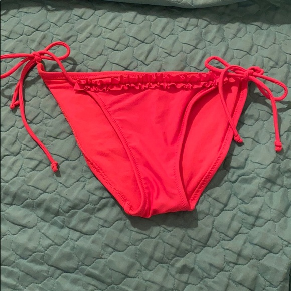 Bikini Bottom - Picture 2 of 4